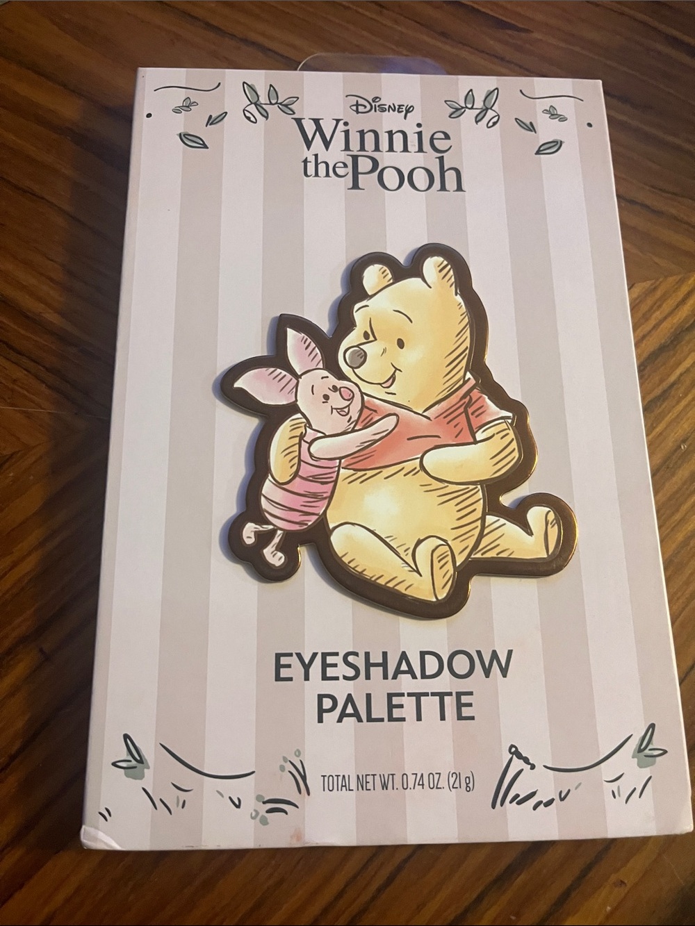 Disney Winnie the Pooh Eyeshadow Palette - Cream, Pink, Yellow, Black